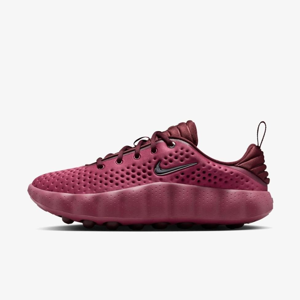 Жіночі кросівки NIKE MIND 002