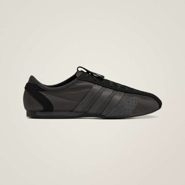 Кроссовки adidas by Stella McCartney Sportswear 76