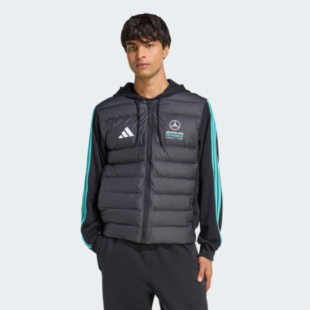 Пуховик MERCEDES - AMG PETRONAS FORMULA 1 TEAM DNA