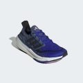 Кроссовки Ultraboost Light