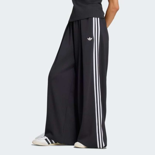 Спортивні штани ADILUNA SEASON 2 x JENNIE PLEATED TRACK