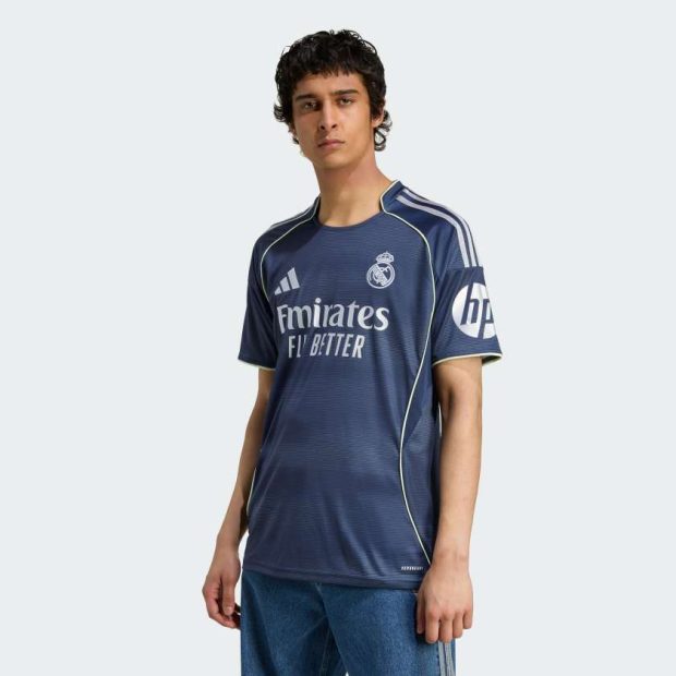 Выездное джерси Real Madrid 25/26 Away