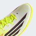 Сороконіжки F50 LEAGUE Turf