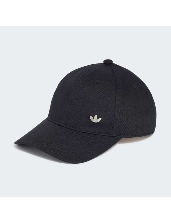 Кепка Everyday Icons With Tonal Metal Trefoil