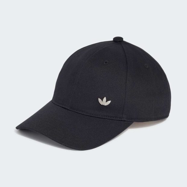 Кепка Everyday Icons With Tonal Metal Trefoil