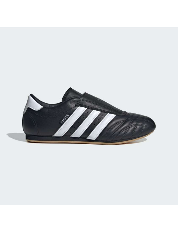 Кроссовки adidas Taekwondo