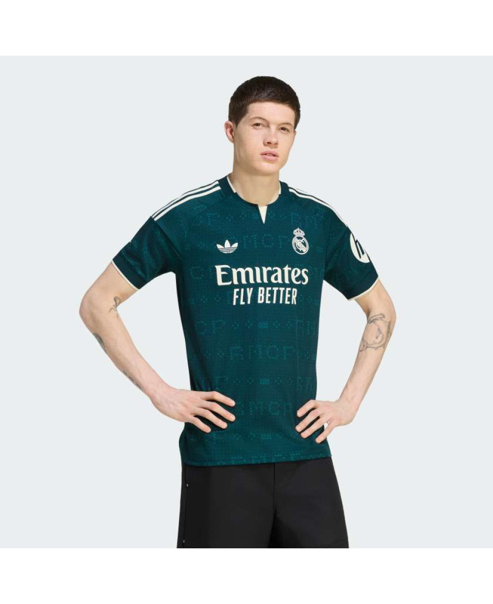 Виїзне джерсі Real Madrid 26/27