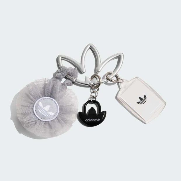 Брелок TREFOIL CHARM