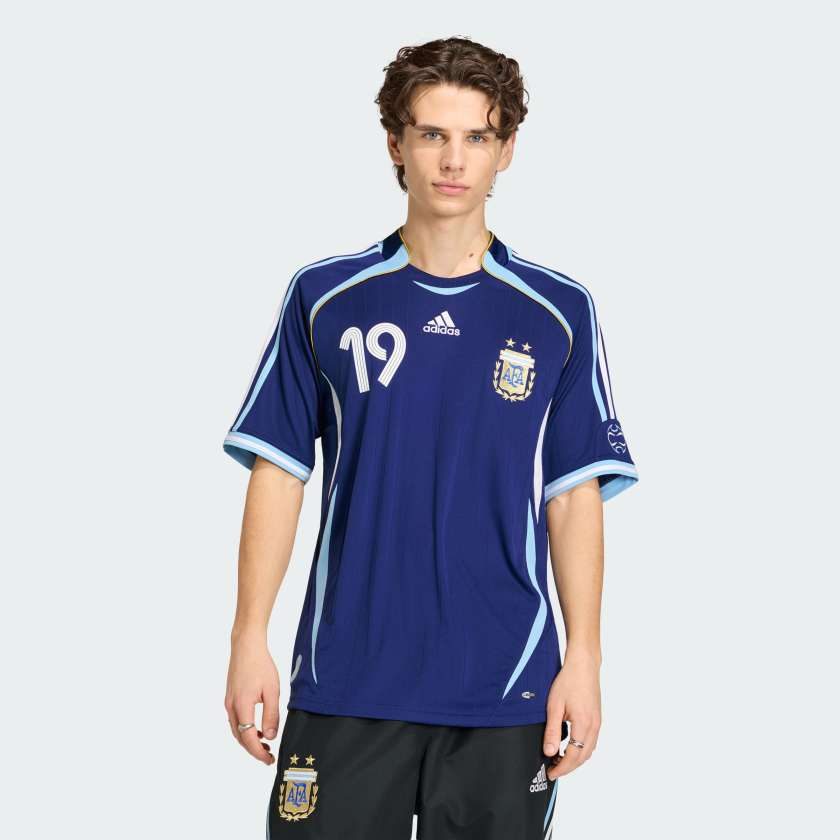 Виїзна футболка Argentina 2006 Messi