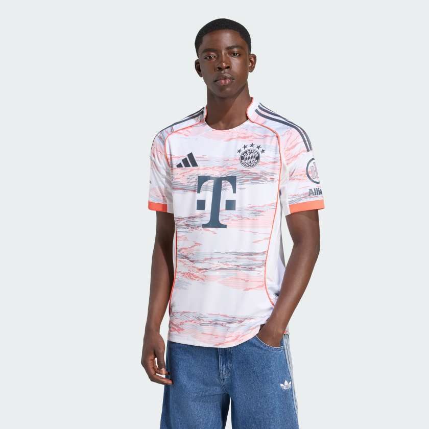 Виїзне джерсі FC Bayern 25/26 Away