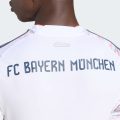 Виїзне джерсі FC Bayern 25/26 Away